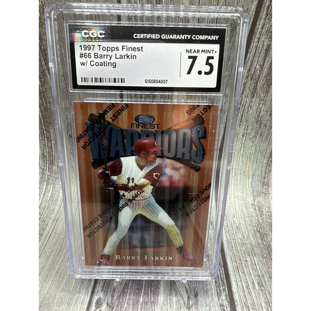 1997 Topps Finest - Common - Bronze Barry Larkin #66 Refractor - Picture 1 of 10